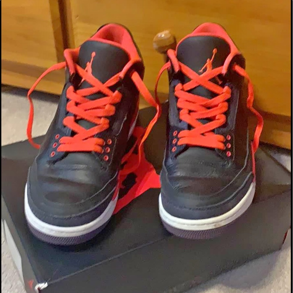 SOLD. Jordan Crimson 3’s. Size 12